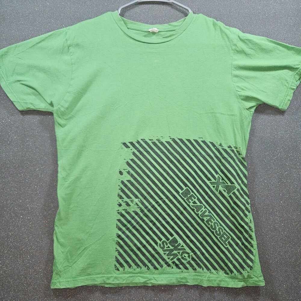 !!Vintage!! men's graphic Tee (red label Anvil tag)